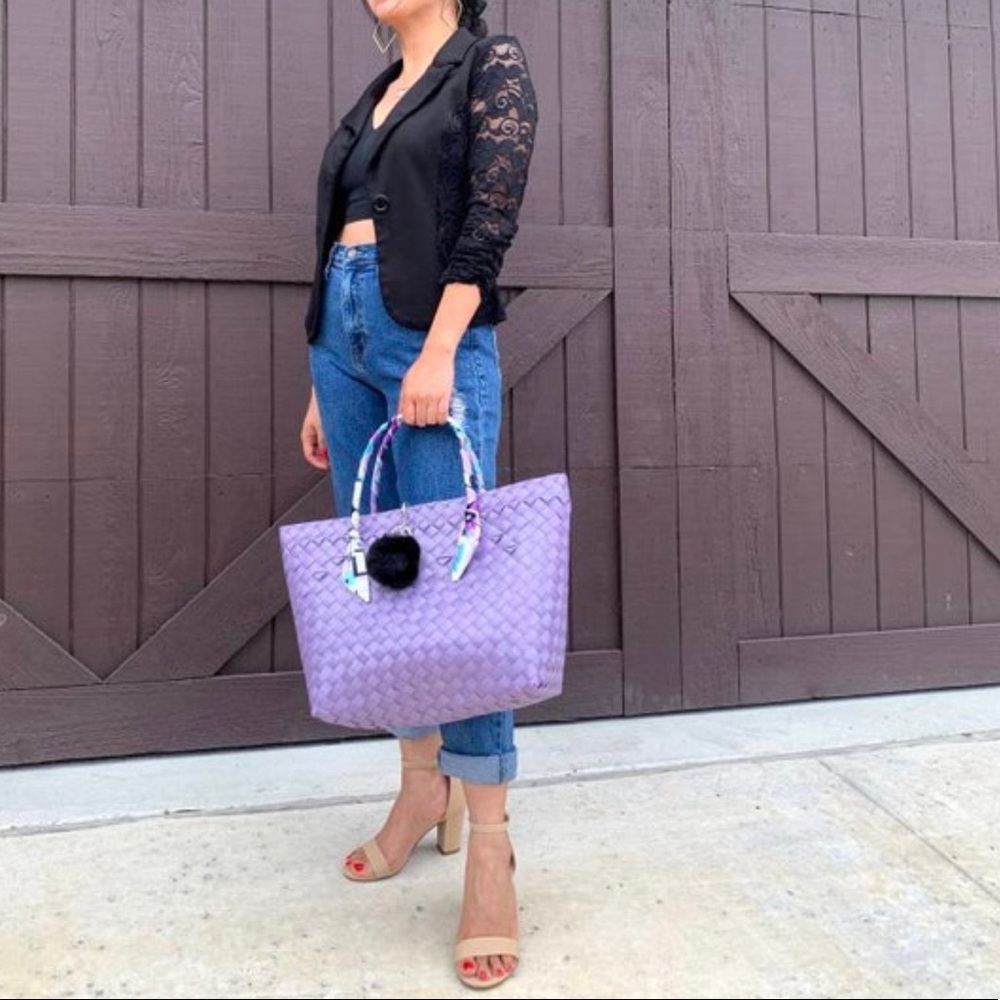 NWOT Hand woven lightweight purple tote bag